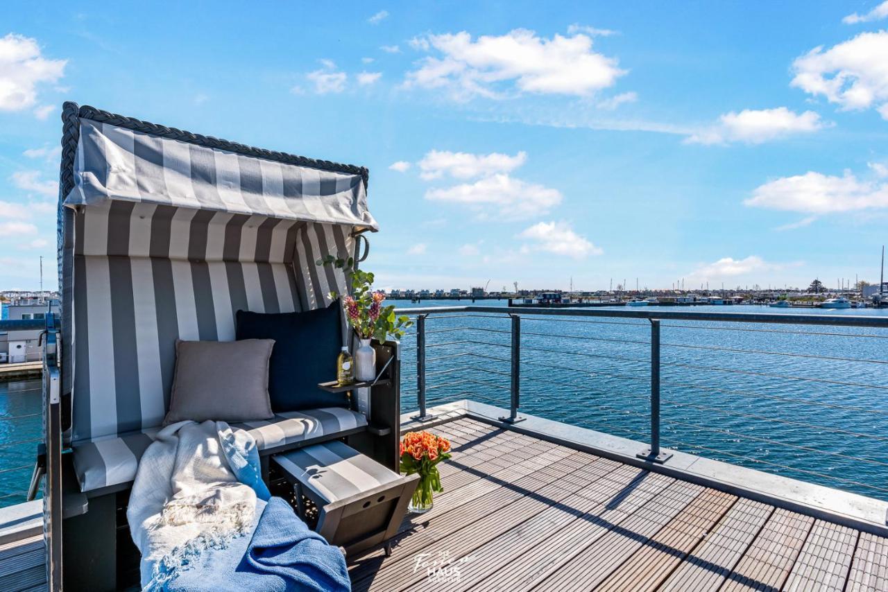 Schwimmendes Haus Aloha Villa Olpenitz Exteriör bild