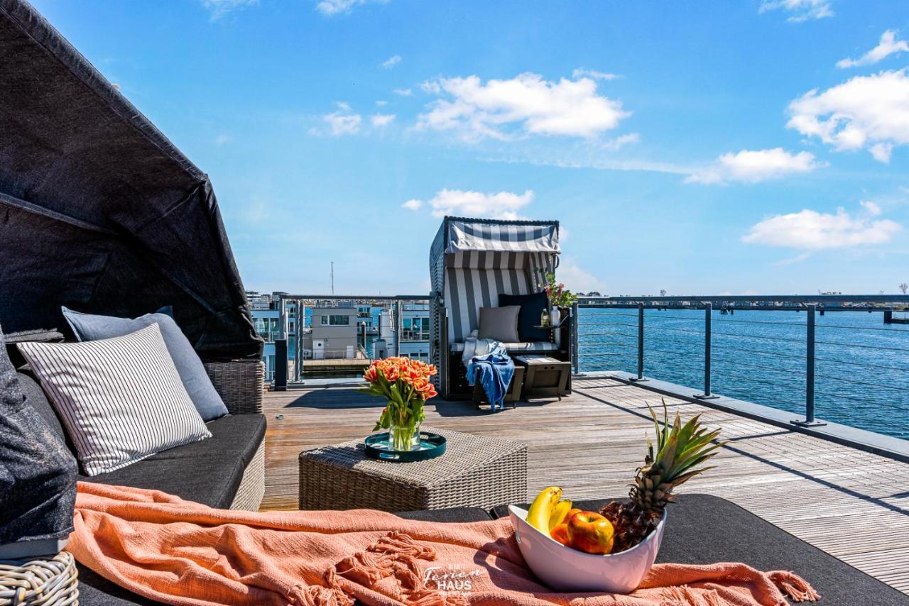 Schwimmendes Haus Aloha Villa Olpenitz Exteriör bild